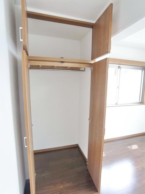 エグゼクティブ立川の物件内観写真