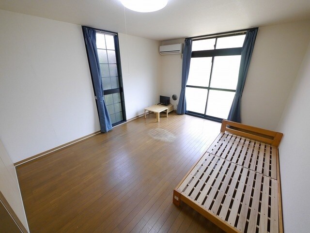 レオパレス金子の物件内観写真