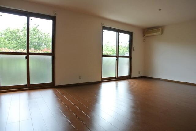 クレストの物件内観写真