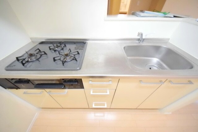 ブルーステラ国立の物件内観写真