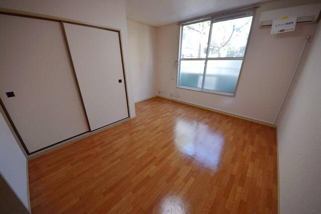 第一ジイスクハイツの物件内観写真