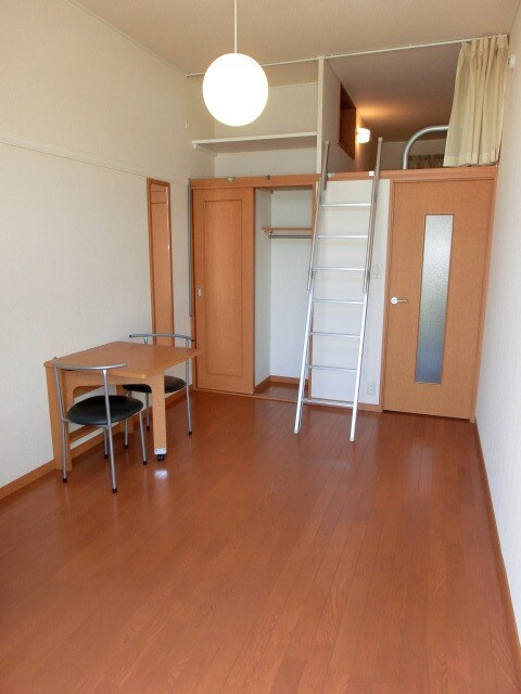 レオパレスベルフローラIの物件内観写真