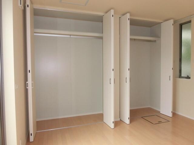 ウエストコートの物件内観写真