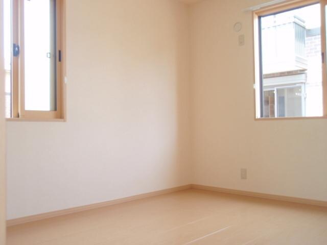 ロイヤルスクエアＣの物件内観写真