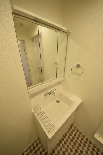 ファミリア一番館の物件内観写真