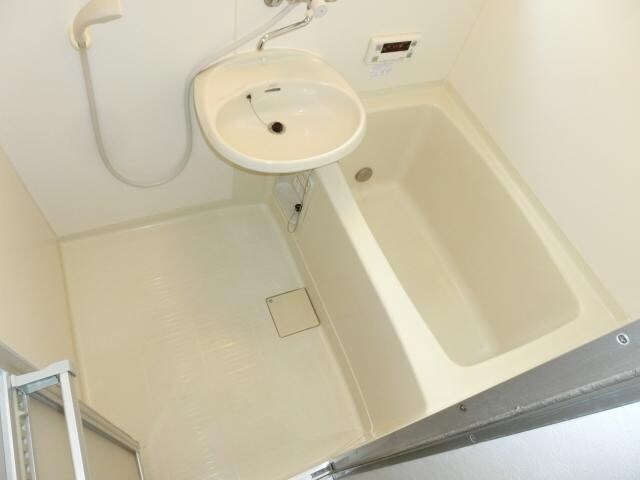 サーパス・21　Aの物件内観写真