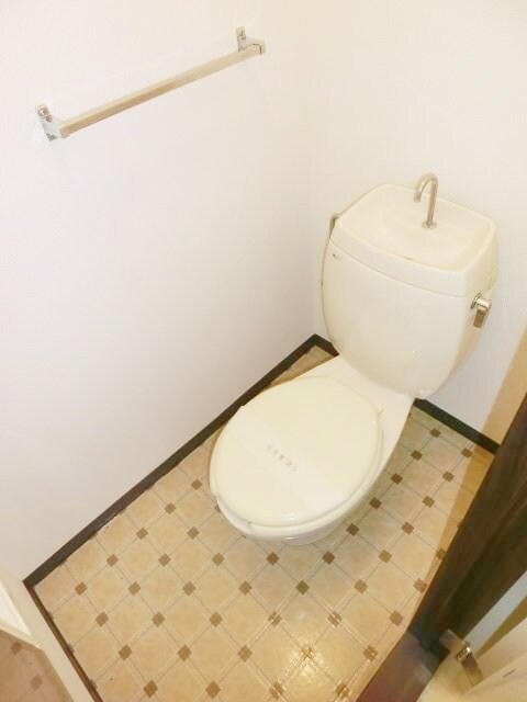 フラワーハイツ真砂の物件内観写真