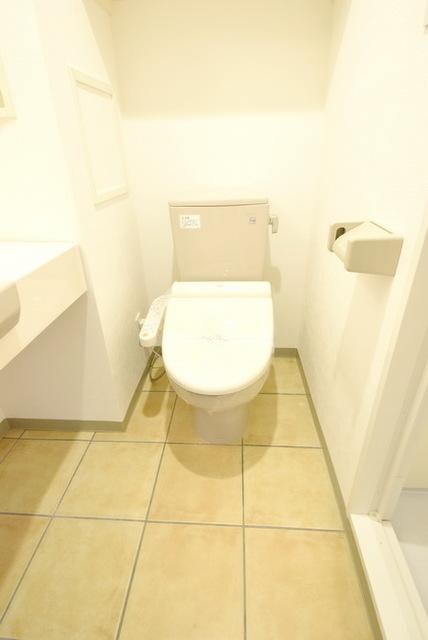 az haus（アーツェットハウス）の物件内観写真