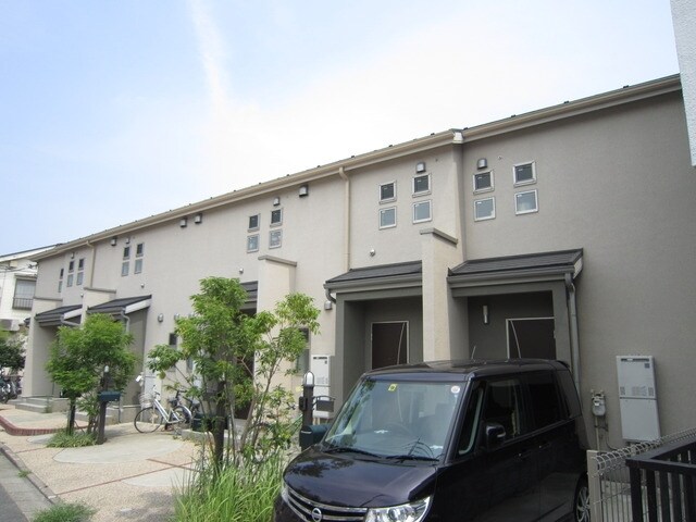 ヴェリナ・フォーの物件内観写真