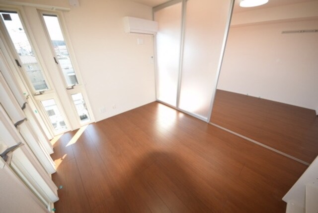 メルヴェーユ三郷中央　Aの物件内観写真