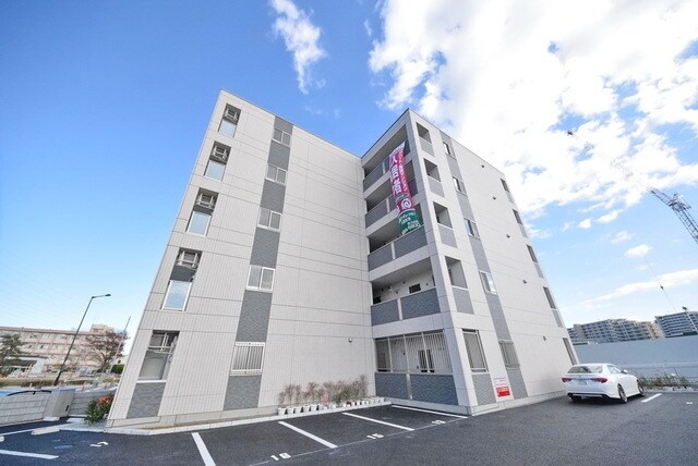 第一フラワーマンション弐番館の物件外観写真