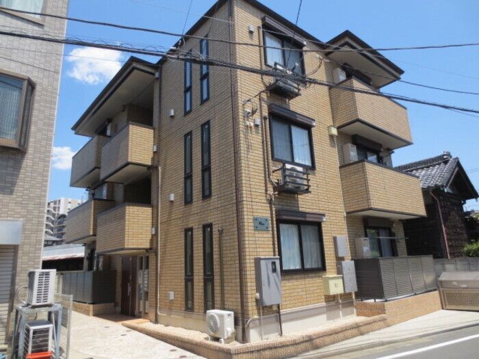 マムの物件外観写真