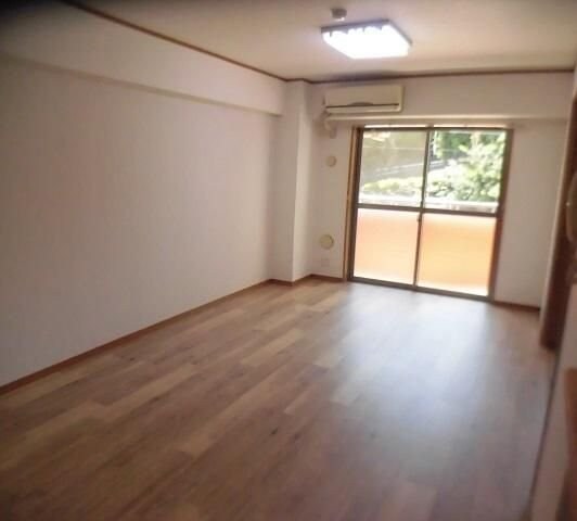 セントレジス・グランの物件内観写真