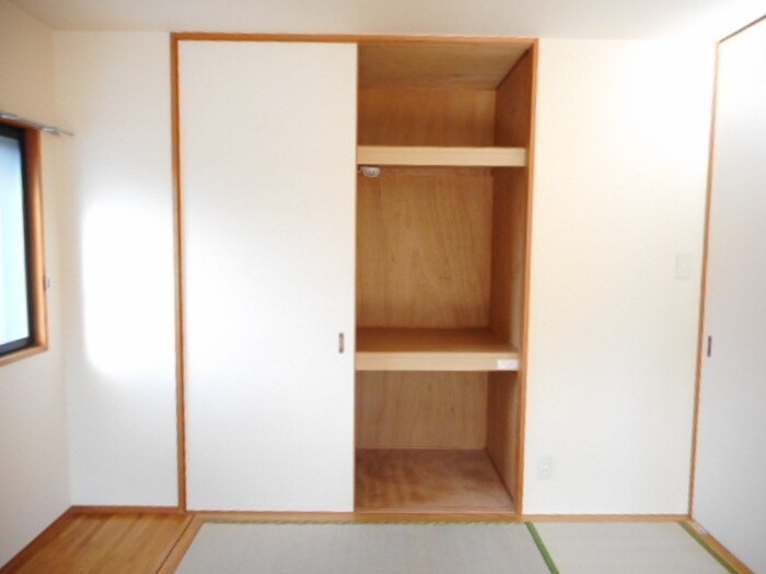 ルネスグリシーヌの物件内観写真