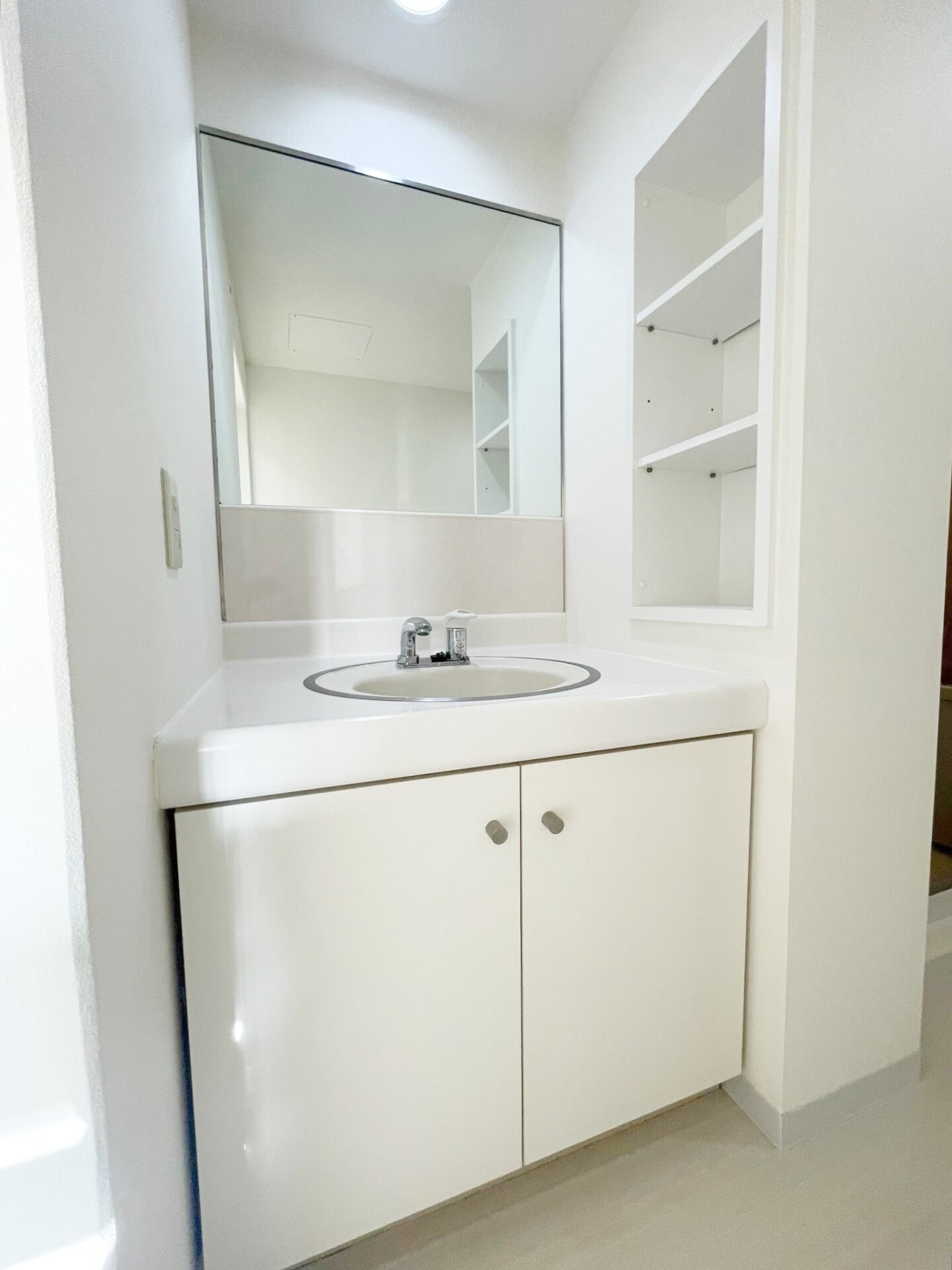 市川東レジデンスの物件内観写真