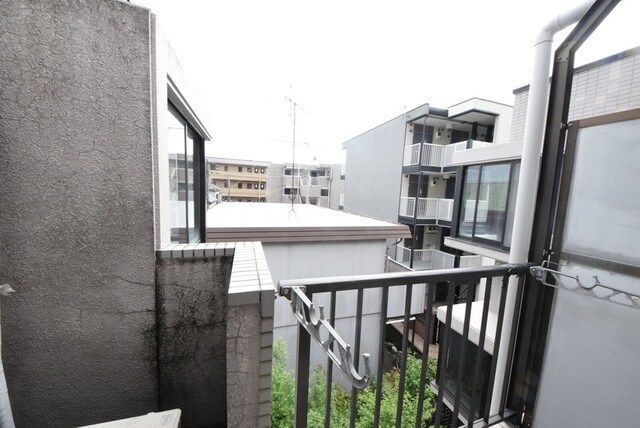 リズ市川平田の物件内観写真