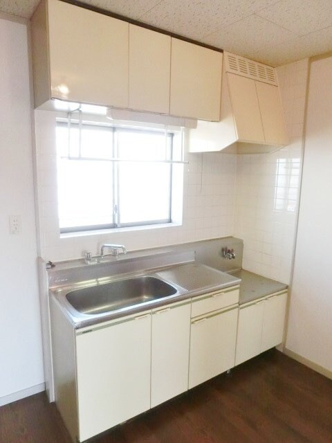 メゾンコムラの物件内観写真