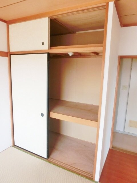 メゾンコムラの物件内観写真