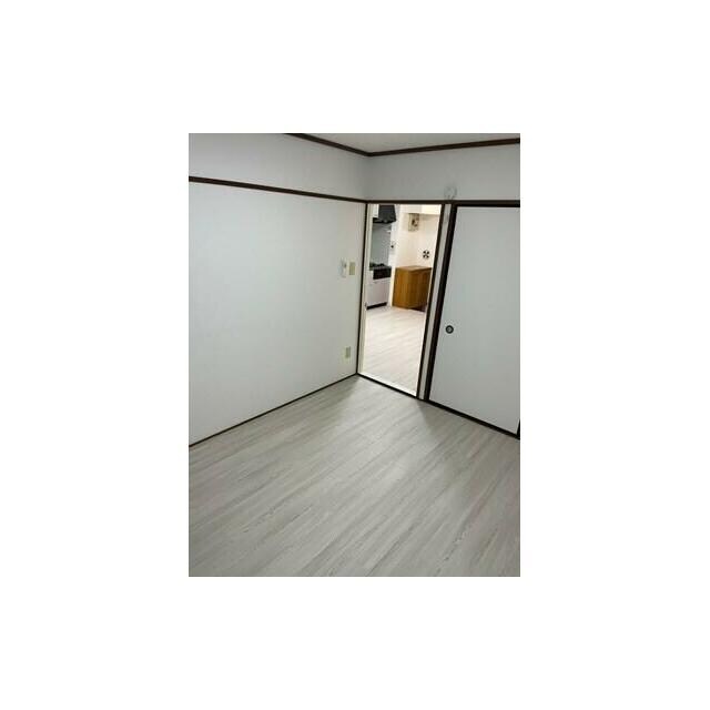 ラフィーヌ池田1番館の物件内観写真