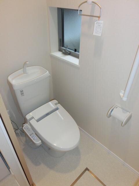 ウエストコートの物件内観写真