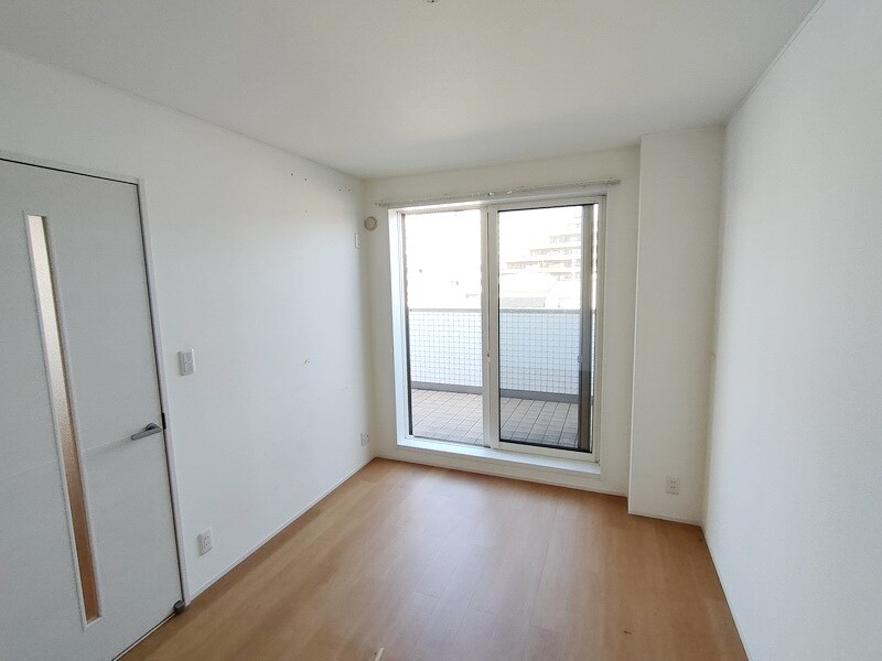 ファミリア一番館の物件内観写真