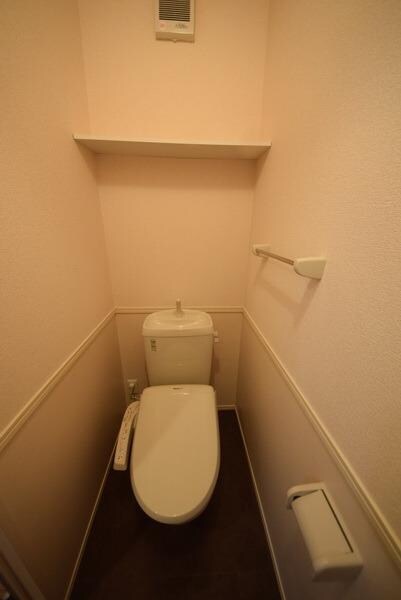 ウィット吉川Ａの物件内観写真