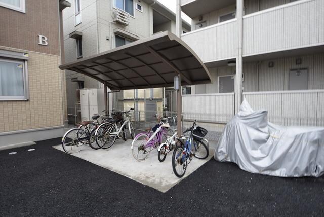 ウィット吉川Ａの物件内観写真