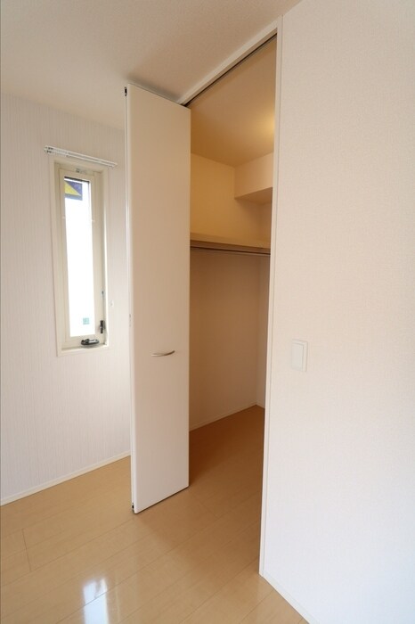 エミナンスIIIの物件内観写真