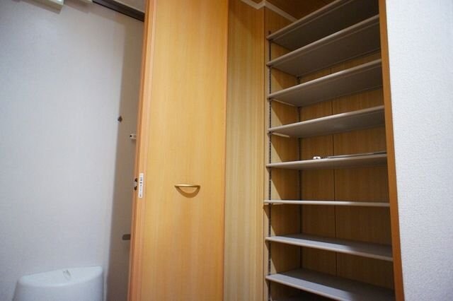 エレガンスの物件内観写真