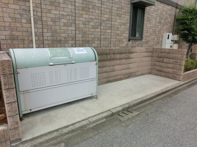 コリーヌ・　アンの物件内観写真