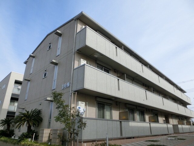 メルベーユおおたかの森　1号棟の物件外観写真