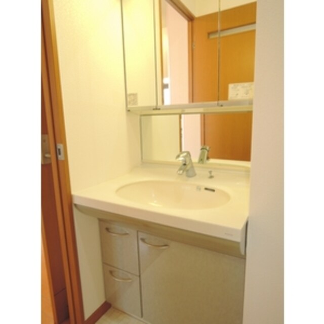 アンビロンＭの物件内観写真