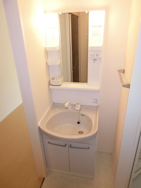 ファースト　キャロベリーの物件内観写真