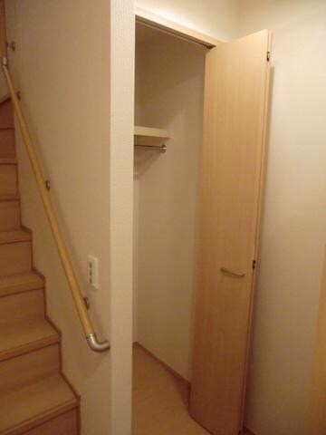 ロイヤルヒルズＰの物件内観写真