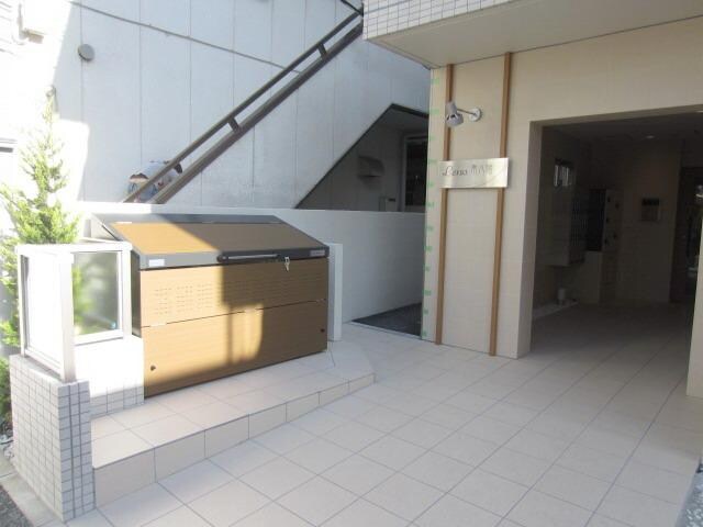 レクサス南八幡の物件内観写真