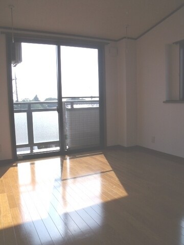 メゾンフォーの物件内観写真