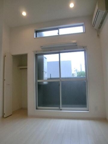 レフィナードカメオカの物件内観写真