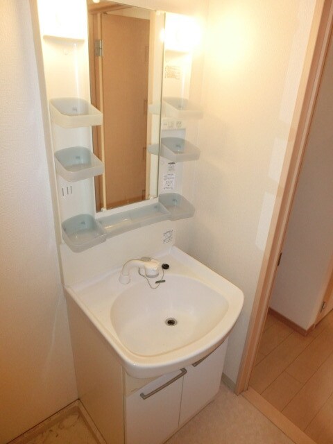 スプリングコートの物件内観写真