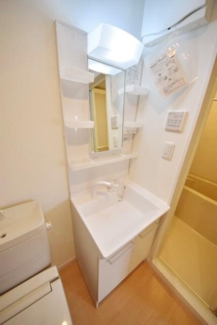 ＴＲＵＴＨ　ＣＨＡＲＭＥの物件内観写真