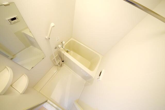 ＴＲＵＴＨ　ＣＨＡＲＭＥの物件内観写真