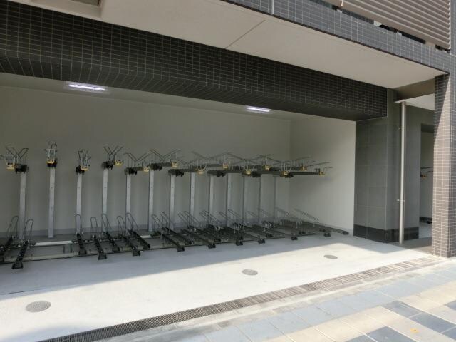 ライジングプレイス金町の物件内観写真