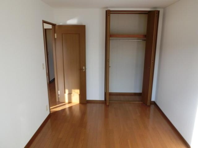 ラフィーヌフォレの物件内観写真