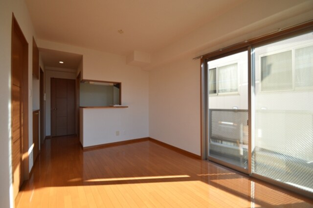 オアシスD棟の物件内観写真