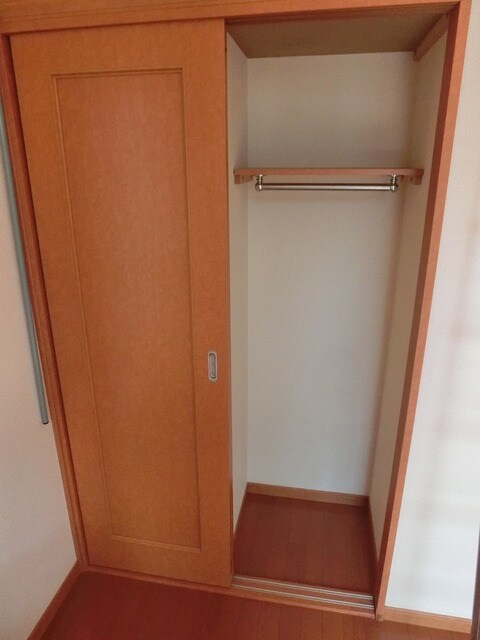 レオパレスワールド中和倉の物件内観写真