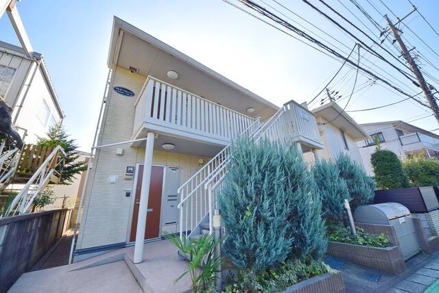 アピテ・プランシェの物件外観写真