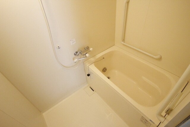 ルーチェ緑が丘　Bの物件内観写真