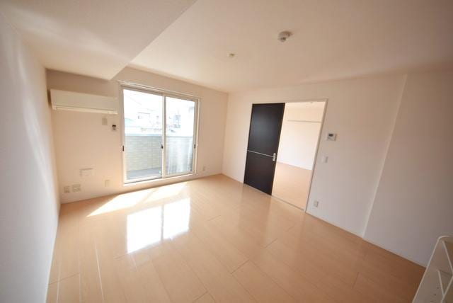 ウィステリアの物件内観写真