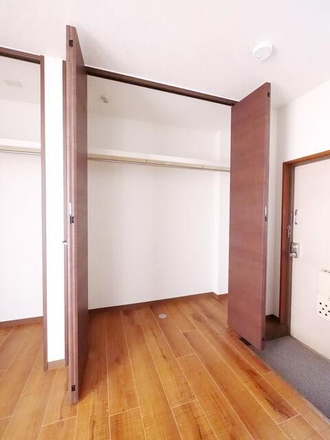 栄マンションの物件内観写真