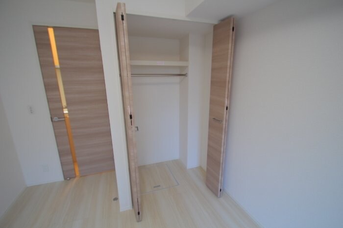 メイプルプレイスの物件内観写真