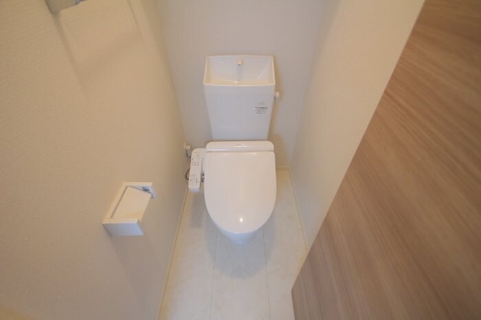 メイプルプレイスの物件内観写真